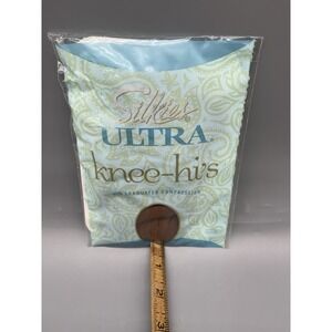 Vintage Y2K Silkies Ultra Knee Hi's Regular Size Beige Honey Compression USA NOS